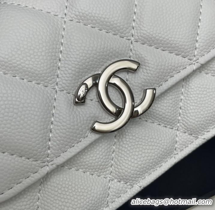 Famous Brand Chanel Grained Calfskin CLUTCH WITH CHAIN AP2758 white