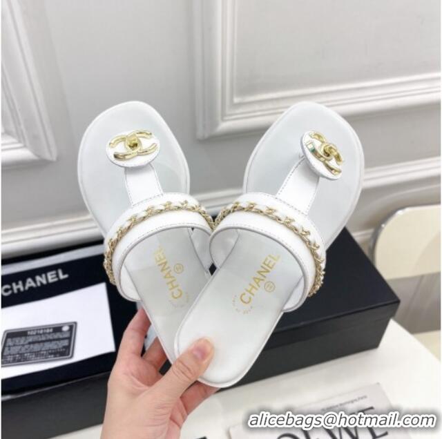 Stylish Chanel Lambskin CC Stud and Chain Flat Slide Sandals White 070146