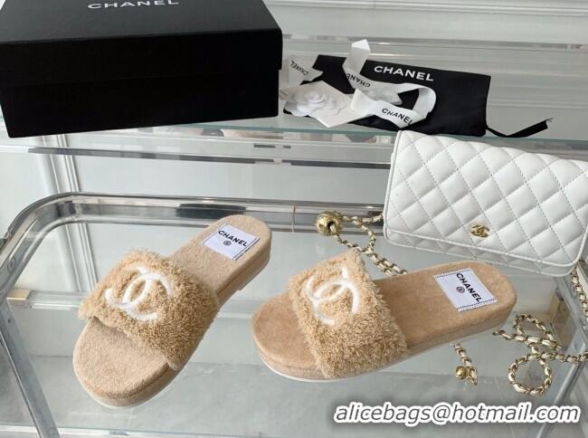 Luxurious Chanel Shearling Flat Slide Sandals Camel Brown 070154