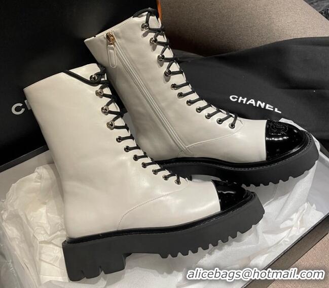 Stylish Chanel Calfskin Lace-ups Ankle Boots White 070486