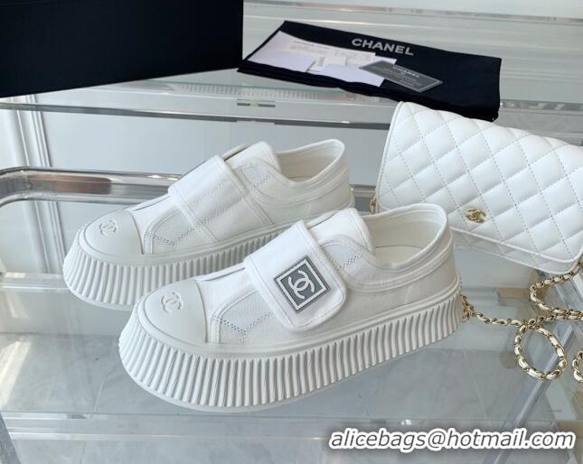 Trendy Design Chanel Canvas Platform Sneakers White 071826