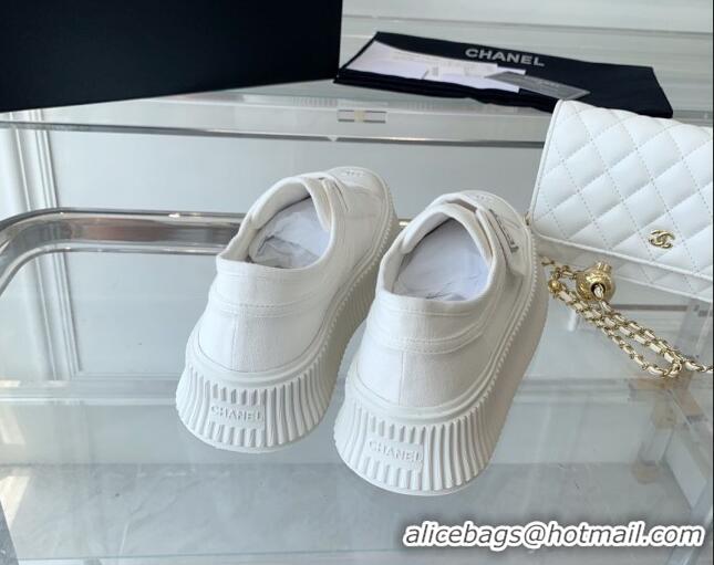 Trendy Design Chanel Canvas Platform Sneakers White 071826