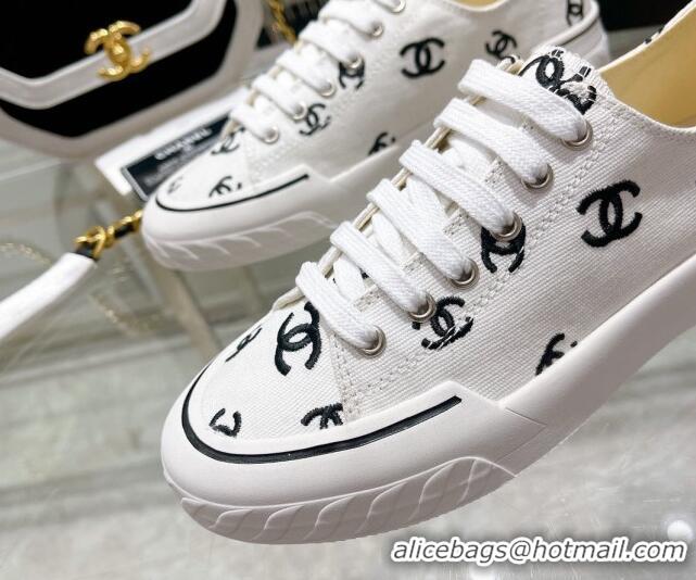 Good Quality Chanel CC Canvas Sneakers White 071829