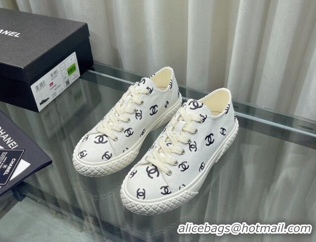 Lowest Cost Chanel CC Canvas Sneakers White 071831