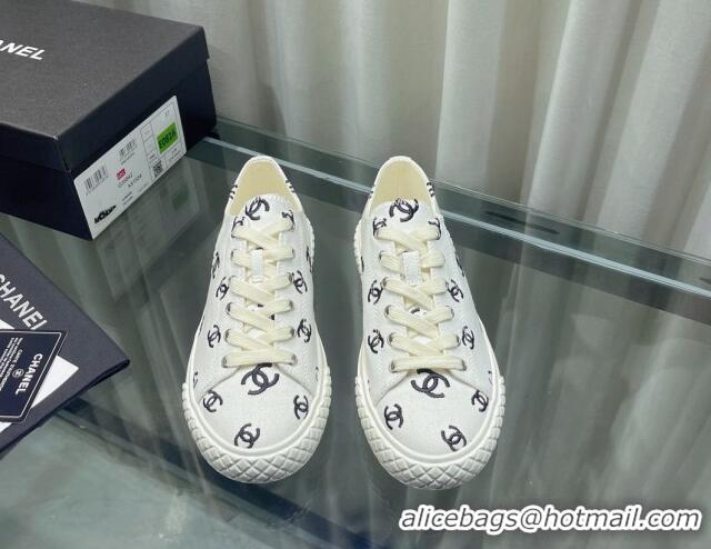 Lowest Cost Chanel CC Canvas Sneakers White 071831