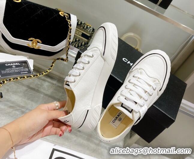 Fashion Chanel Canvas Sneakers White 071837