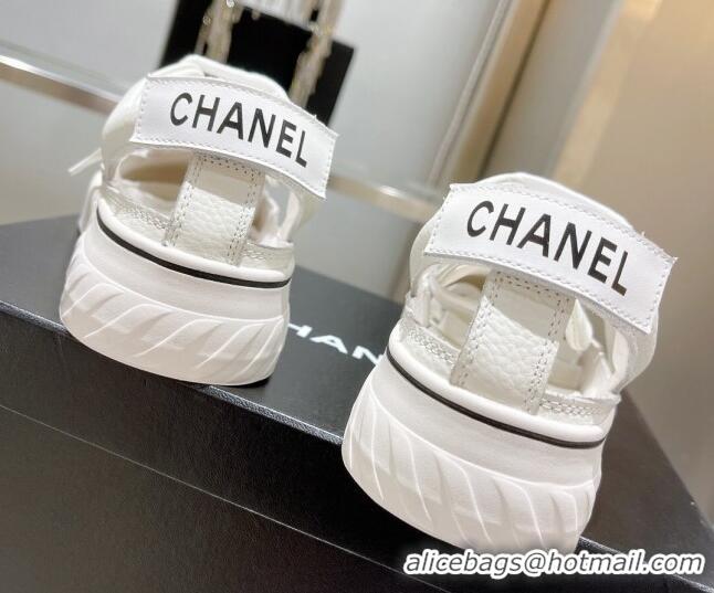 Hot Style Chanel Cut-out Leather Sneakers White 071843