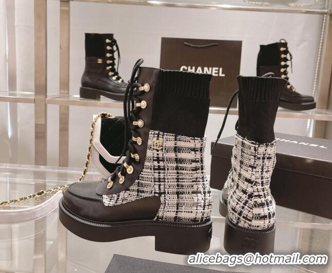 Charming Chanel Tweed and Knit Lace-up Ankle Boots Black/Gray 071879