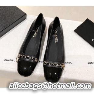 Classic Specials Chanel Patent Leather Ballerinas with Chain Black 071886