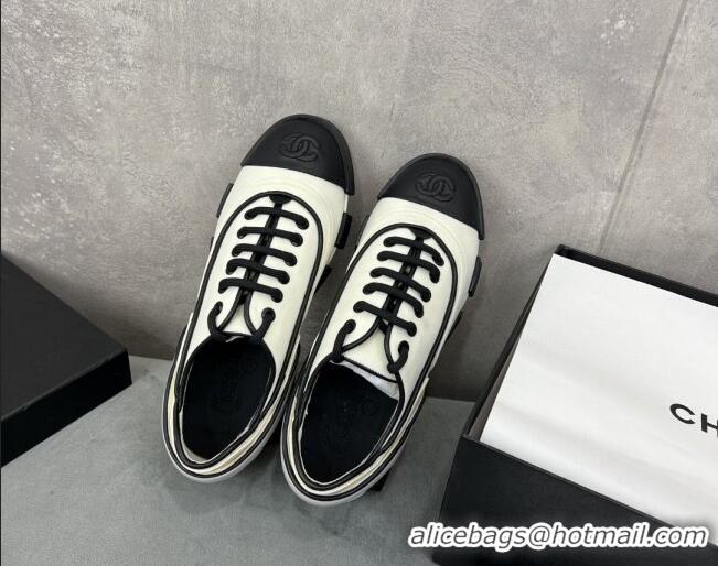 Popular Style Chanel Fabric Lace-ups Shoe White 071890