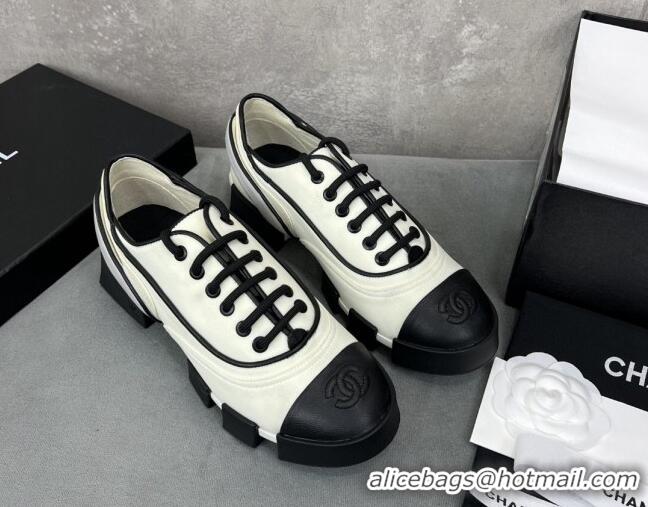 Popular Style Chanel Fabric Lace-ups Shoe White 071890