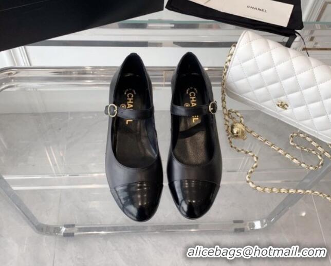 Sophisticated Chanel Lambskin Mary Janes Shoes Black 072173