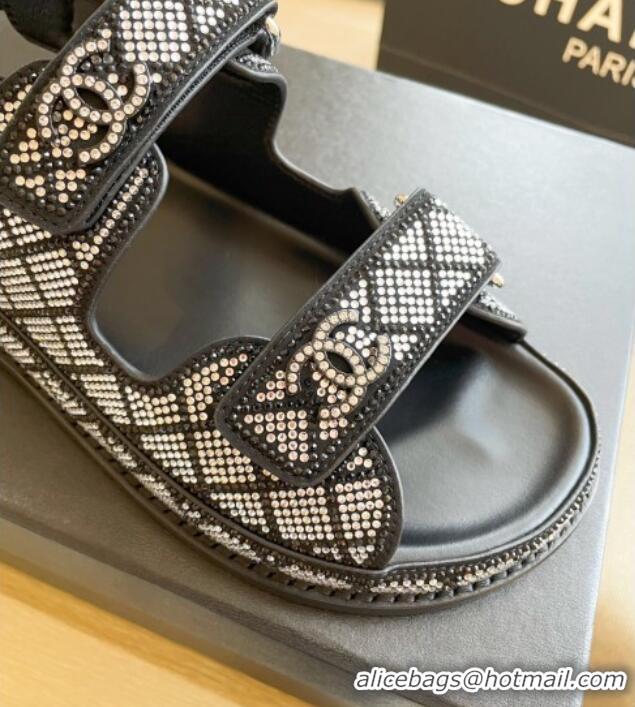 Good Looking Chanel Crystal Flat Strap Sandals White 080891