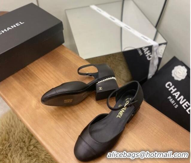 Shop Duplicate Chanel Pearl Mary Janes Pumps Black 080893