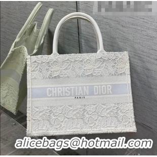 Famous Brand Dior Medium Book Tote Bag in White Embroidery with Macrame Effect M941 2022