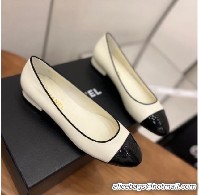 Perfect Chanel Lambskin and Patent Leather Ballerinas White 8089104