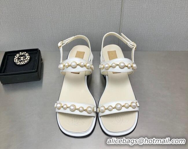 Sumptuous Chanel Leather Sandals 3cm with Pearls Charm G37439 White 080917