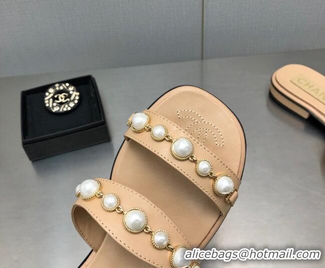 Sophisticated Chanel Leather Flat Slide Sandals with Pearls Charm G37439 Apricot 2080920