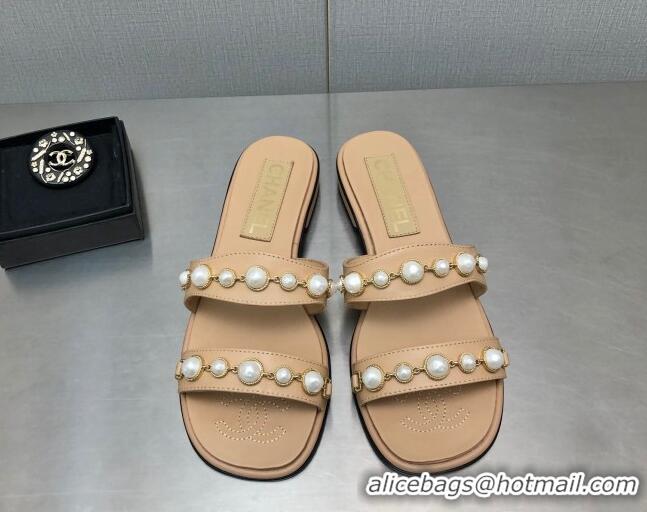 Sophisticated Chanel Leather Flat Slide Sandals with Pearls Charm G37439 Apricot 2080920