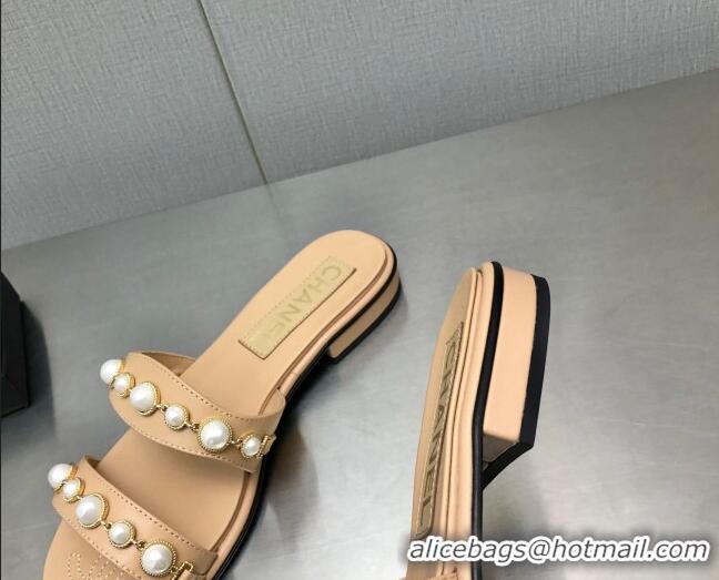 Sophisticated Chanel Leather Flat Slide Sandals with Pearls Charm G37439 Apricot 2080920