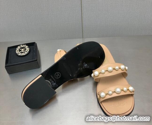 Sophisticated Chanel Leather Flat Slide Sandals with Pearls Charm G37439 Apricot 2080920