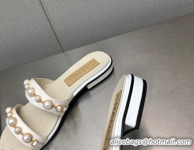 Good Quality Chanel Leather Flat Slide Sandals with Pearls Charm G37439 White