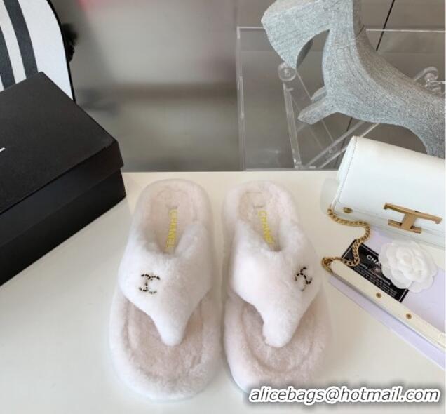 Best Grade Chanel Shearling Flat Thong Sandals White 080922 