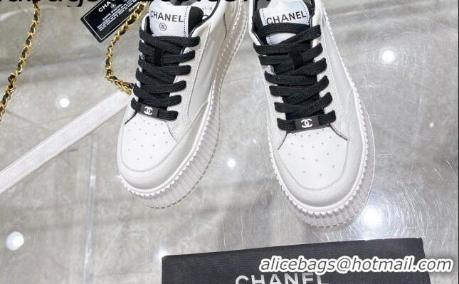 Discount Chanel Leather Platform Sneakers 081231 White/Black