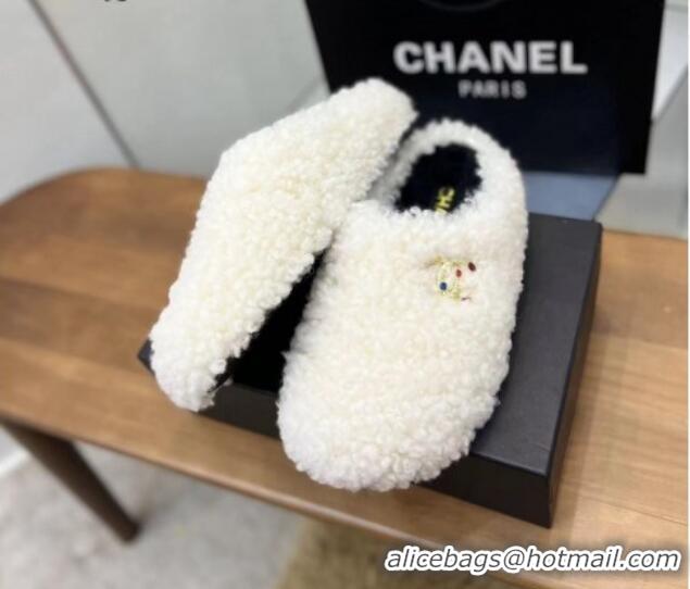 Most Popular Chanel Shearling Flat Mules 2081234 White