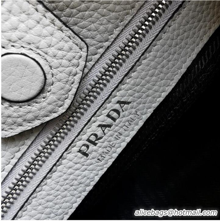 Well Crafted Prada Leather bag with shoulder strap 1BC073 Gray