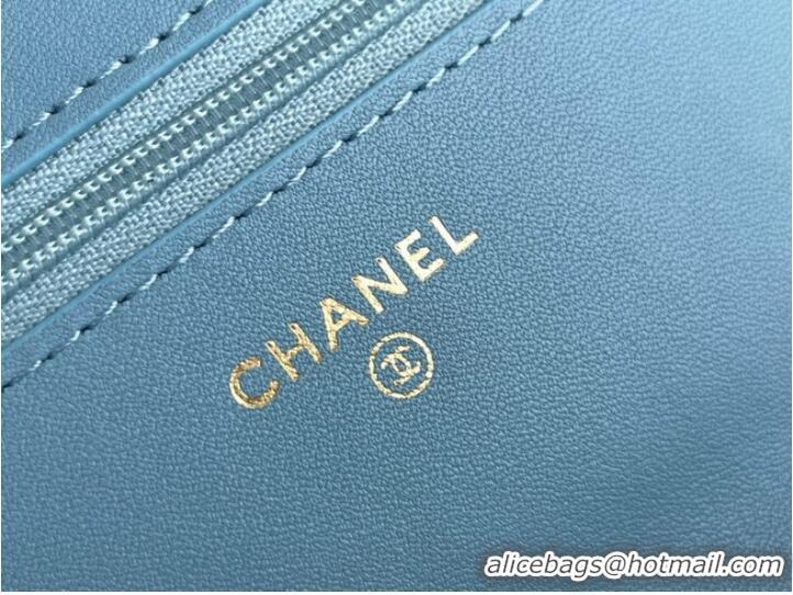 Top Design Chanel MINI FLAP BAG CLUTCH WITH CHAIN Gold-Tone Metal 22SS sky blue