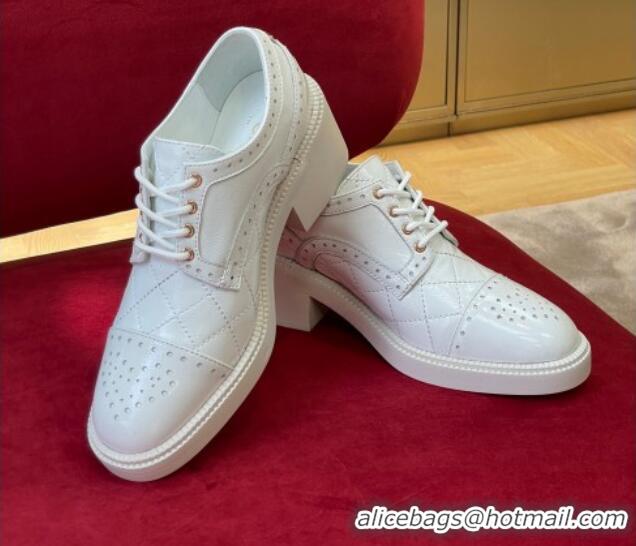 Good Quality Chanel Shiny Calfskin Lace-ups Pumps 4cm G39210 White 081257