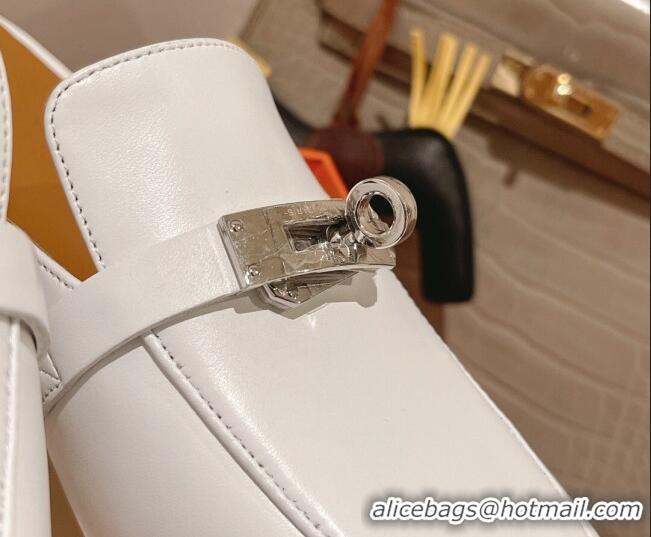 Luxurious Hermes Oz Kelly Buckle Calfskin Flat Mules White 052337