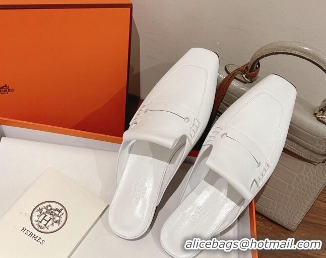 Stylish Hermes Eloge Flat Mules in Boarded Calfskin White 052347