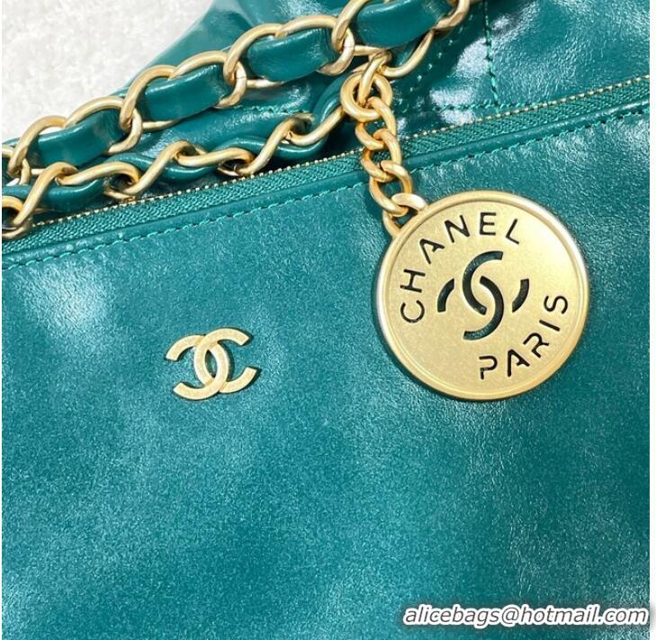 Buy Luxury CHANEL 22 HANDBAG AS3262 green