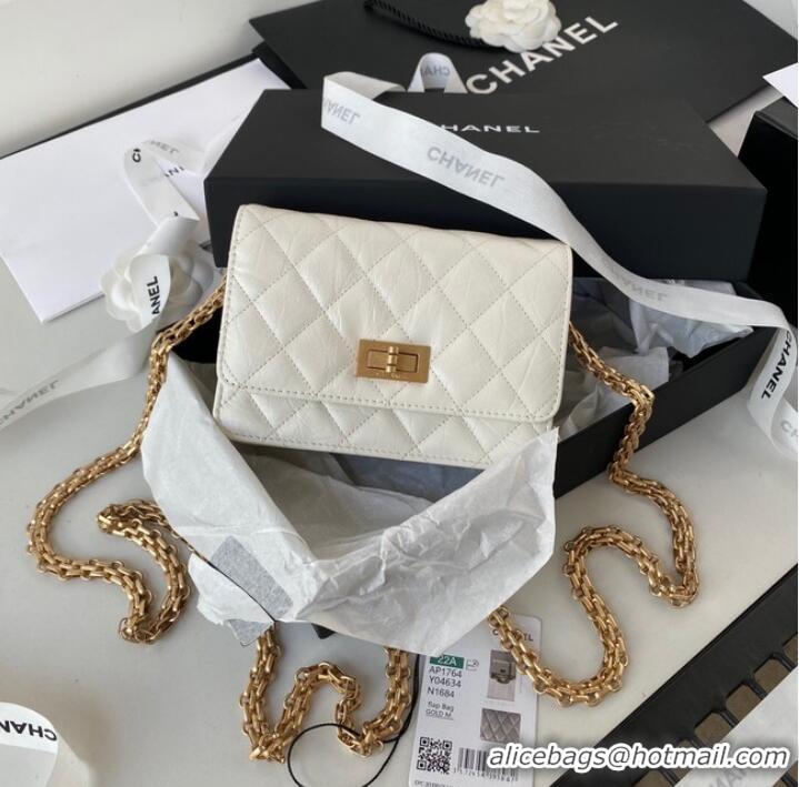 Promotional CHANEL CLASSIC WALLET ON CHAIN AP1764 Calfskin & Gold-Tone Metal AP1764 white