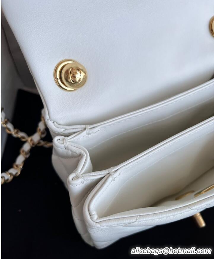 Pretty Style Chanel FLAP BAG Lambskin & Gold-Tone Metal AS3375 white