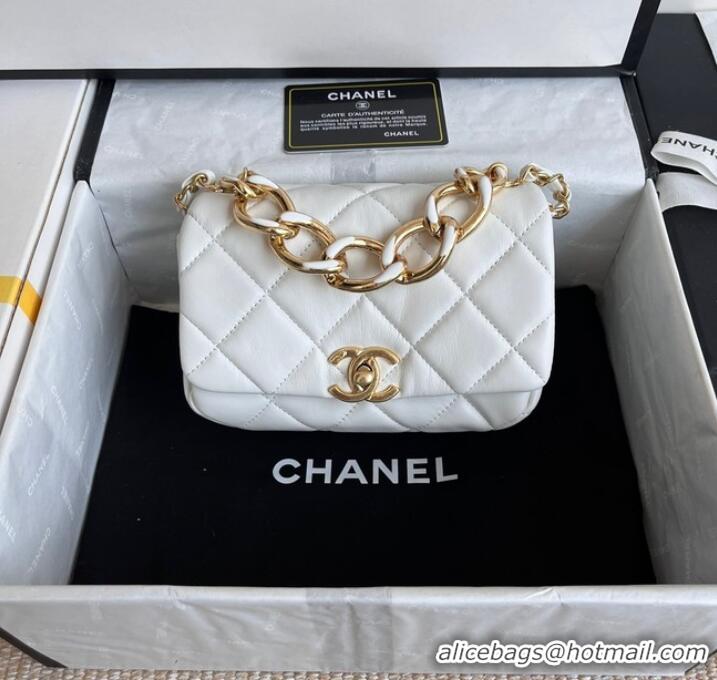 Pretty Style Chanel FLAP BAG Lambskin & Gold-Tone Metal AS3375 white