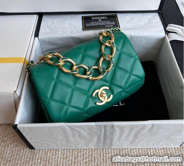 Reasonable Price Chanel FLAP BAG Lambskin & Gold-Tone Metal AS3366 green