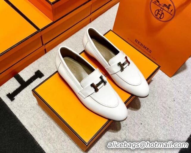 Sophisticated Hermes Pairs Loafer in Calfskin White 0611060