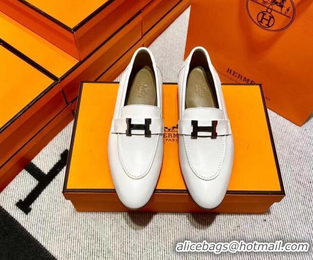 Sophisticated Hermes Pairs Loafer in Calfskin White 0611060