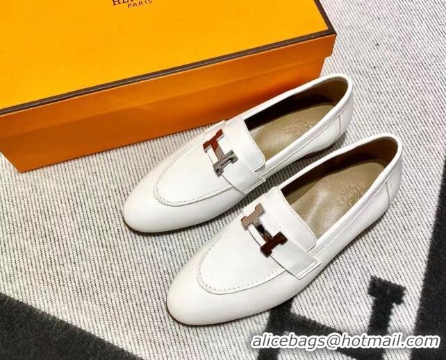 Sophisticated Hermes Pairs Loafer in Calfskin White 0611060