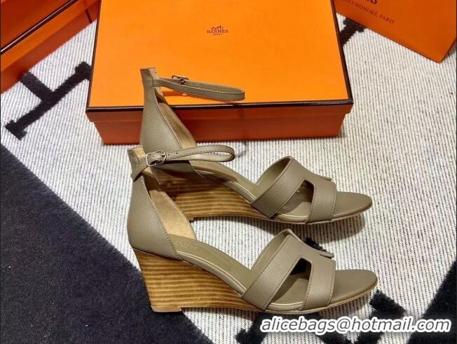 Popular Style Hermes Legend Palm-Grained Calfskin Wedge Sandals 7cm Elephant Grey 062254