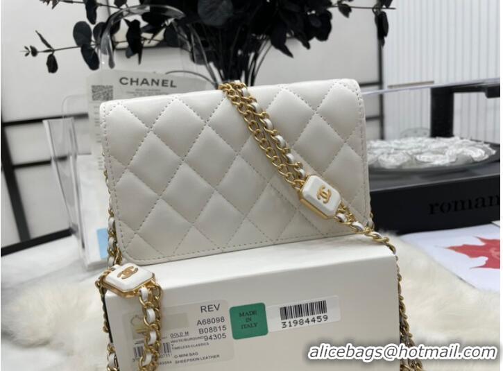 Promotional Chanel mini FLAP BAG Lambskin & Gold-Tone Metal A68098 white