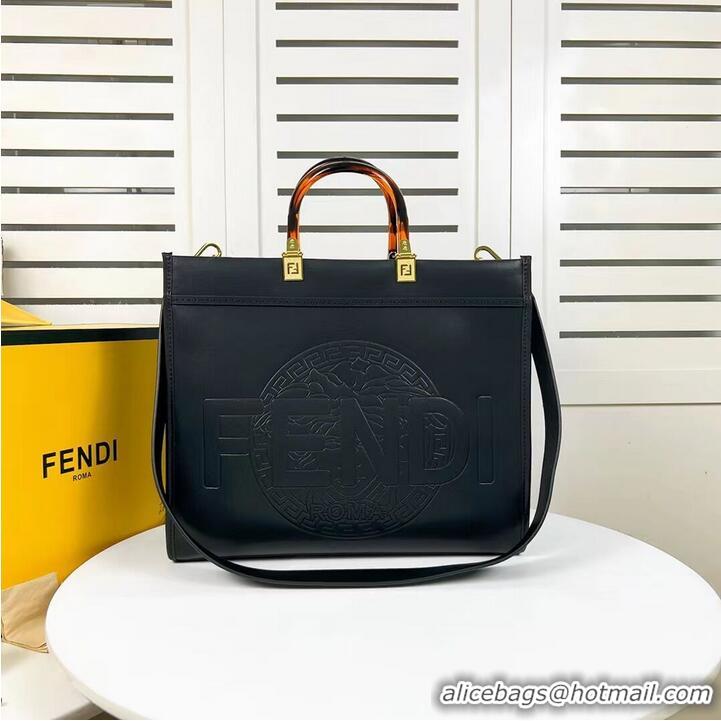 Good Product Fendi Sunshine Medium Fendace Printed black leather Logo shopper F0873 black