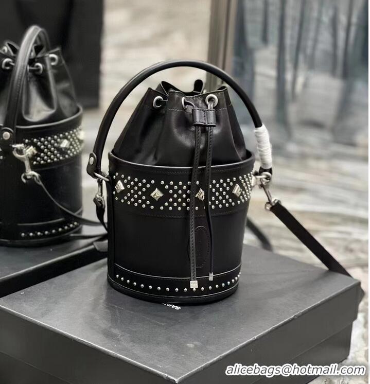 Most Popular SAINT LAURENT LE MAILLON HOOK BUCKET BAG IN SUPPLE LEATHER Y696333 black 