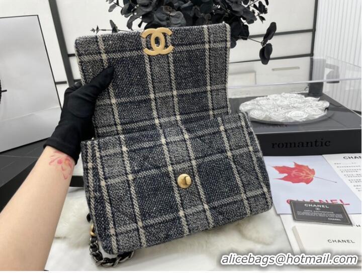 Market Sells CHANEL 19 Flap Bag Wool Tweed & gold-Finish Metal AS1160 gray