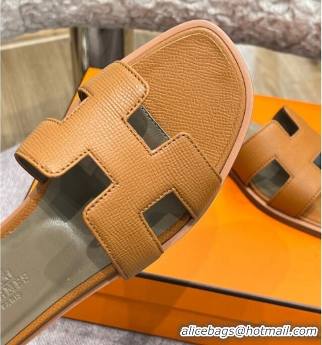 Trendy Design Hermes Orang Palm-Grained Leather Classic Flat Slide Sandals Brown 071951