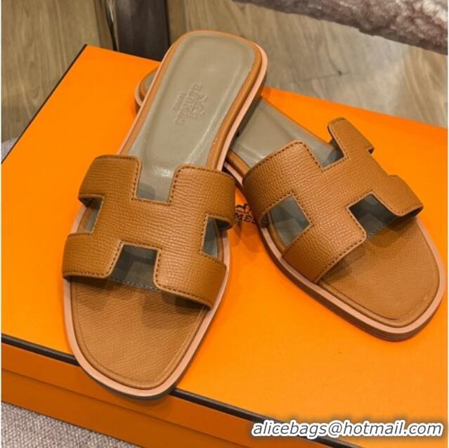 Trendy Design Hermes Orang Palm-Grained Leather Classic Flat Slide Sandals Brown 071951