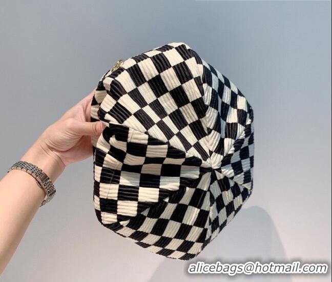 Cheapest Louis Vuitton Check Beret Hat LV2834 White/Black 2021